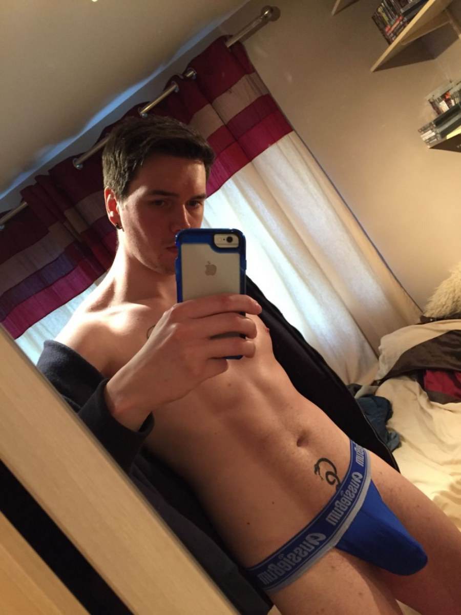 Hot guy in underwear 81