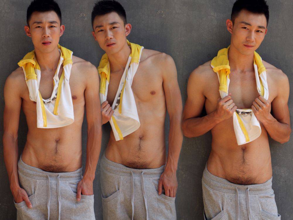 Hot guy in underwear 83