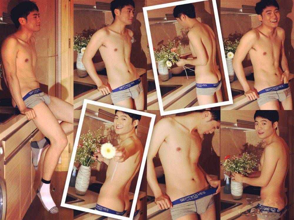 Hot guy in underwear 83