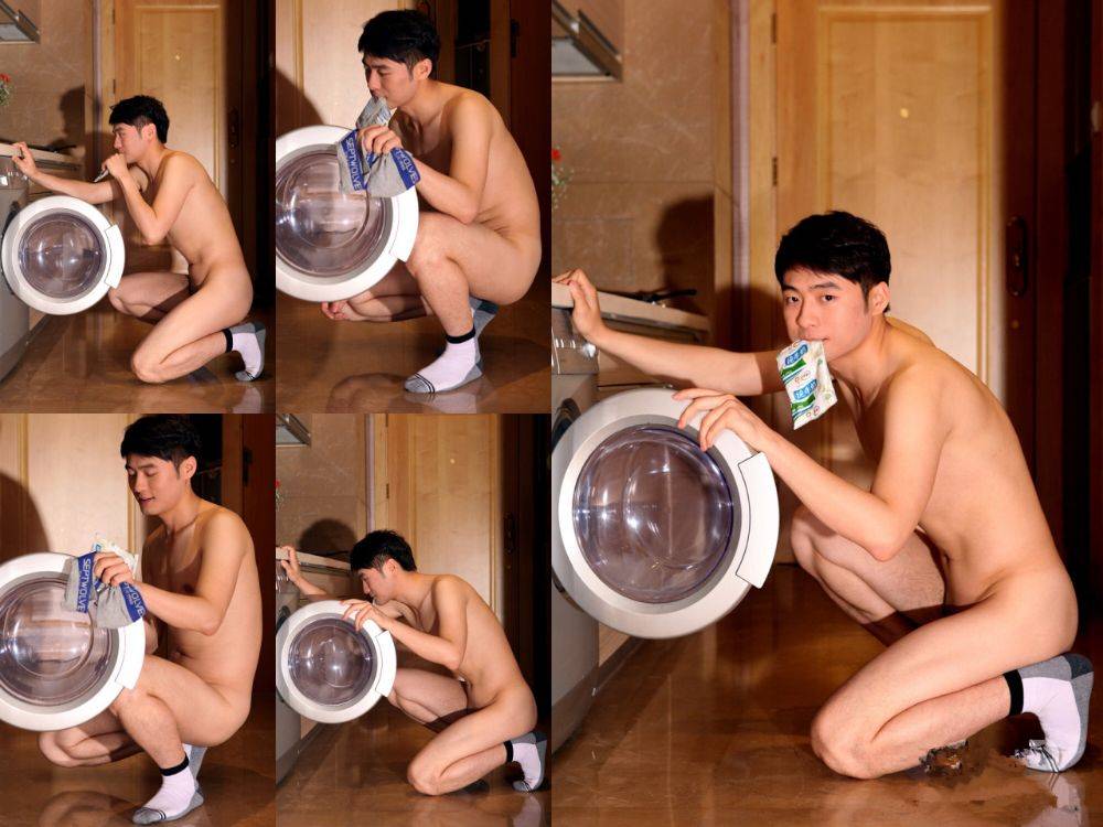 Hot guy in underwear 83