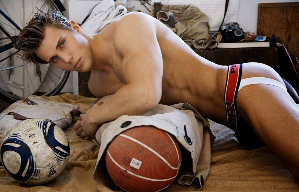 Hot guy in underwear 84