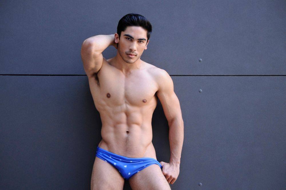 Hot guy in underwear 84