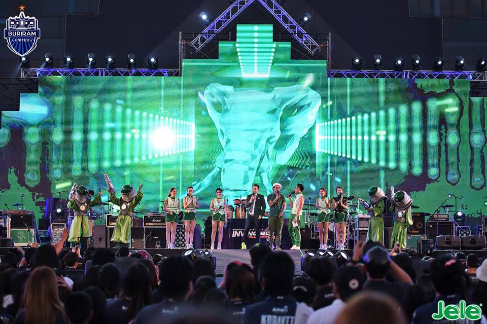 บรรยากาศเคาท์ดาวน์ 2016 บุรีรัมย์