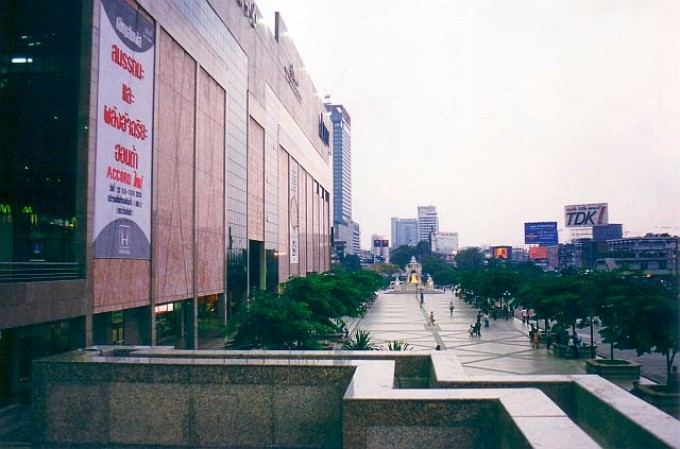 กรุงเทพยุค 90