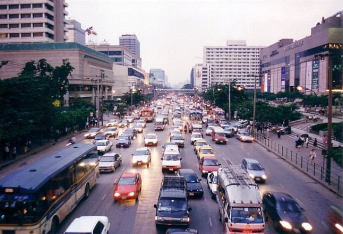 กรุงเทพยุค 90