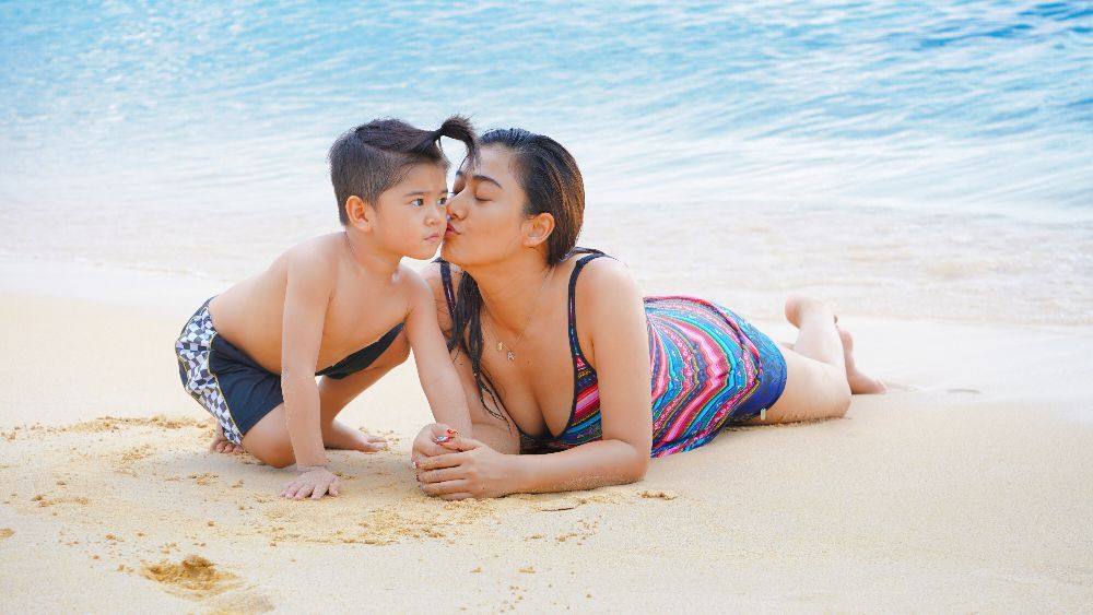 HOT! แอนมิตรชัย หุ่นนาฬิกาทราย