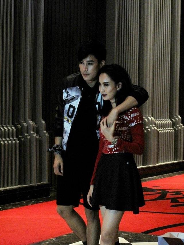เคน ภูภูมิ & แต้ว ณฐพร @ เบื้องหลังถ่ายแบบ Mellow Magazine