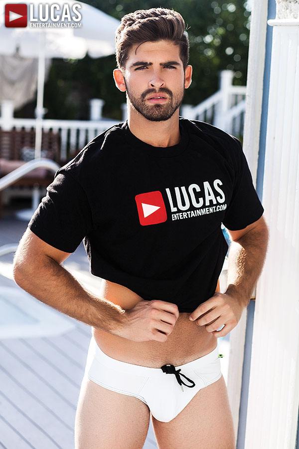 Hot guy in underwear 92