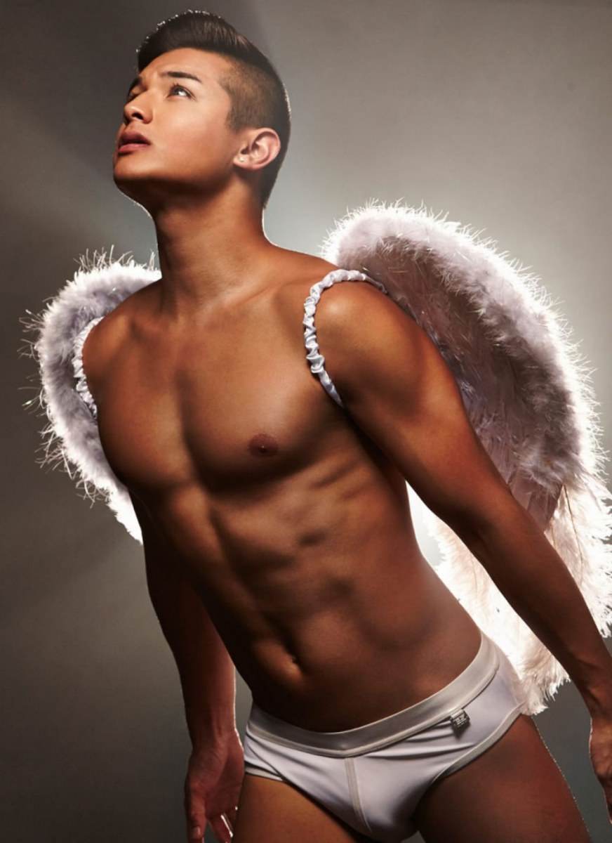 Hot guy in underwear 94