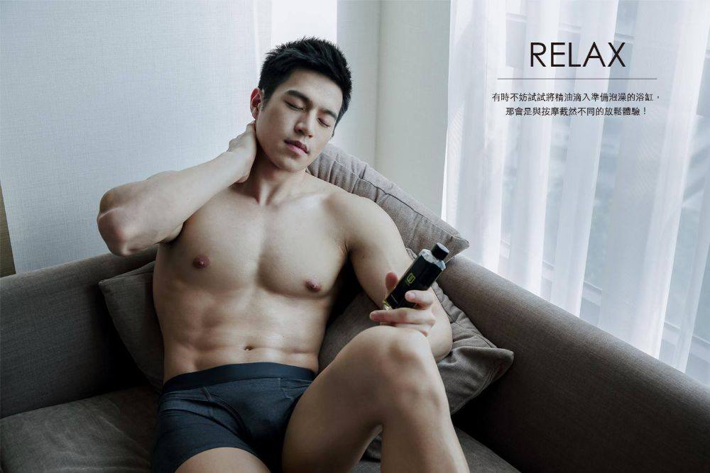 Hot guy in underwear 94