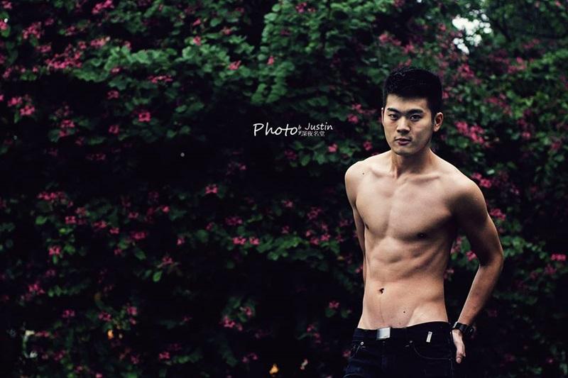 แพ้หนุ่มล่ำ ยอมเลยไม่ต้องปล้ำ