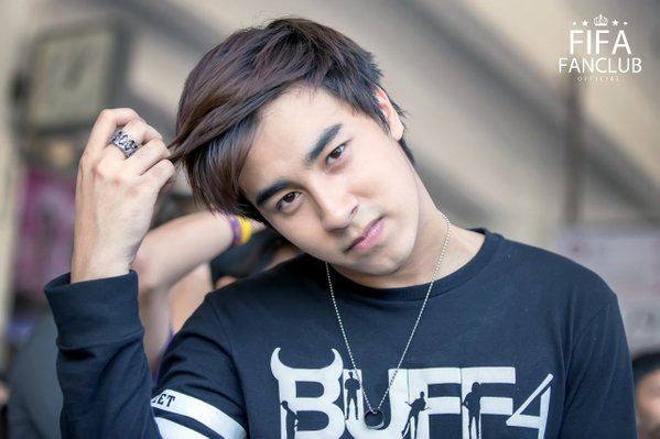 ฮอตมาก!! ฟีฟ่า เปรมอนันต์ ทั้งหล่อทั้งเก่ง