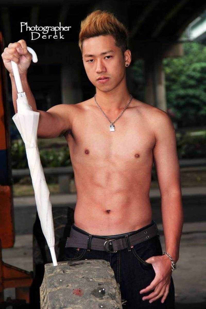 ง่ายๆไม่เลือก ยังไงก็เอา อิอิ"
