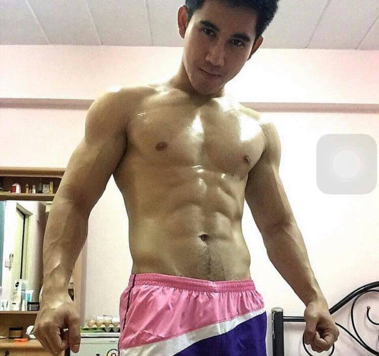 แฉ่ะแน่ๆ (ลิ้น)