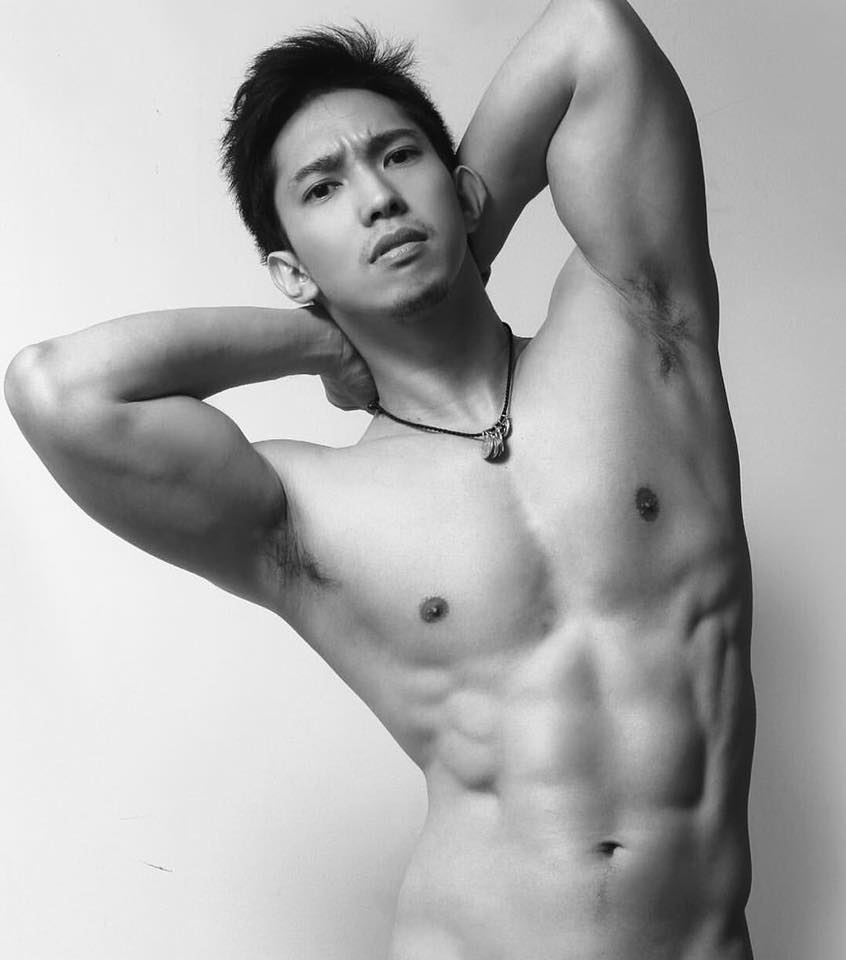 แฉ่ะแน่ๆ (ลิ้น)