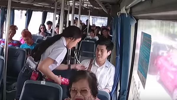 แพท : งั้นลงป้ายหน้าเลยค่ะ