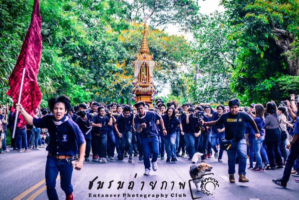 เสียงบูมก้องขุนเขา รับน้องขึ้นดอย มช. รุ่นพี่ รุ่นน้อง น่าฮักขนาด