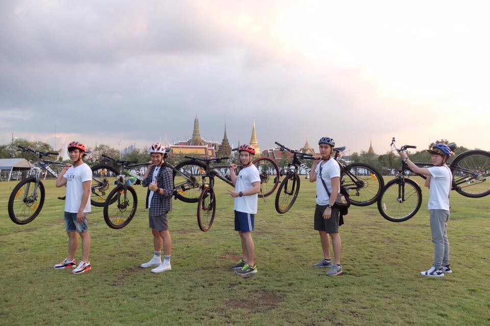 บอส ตี๋ล่ำ
