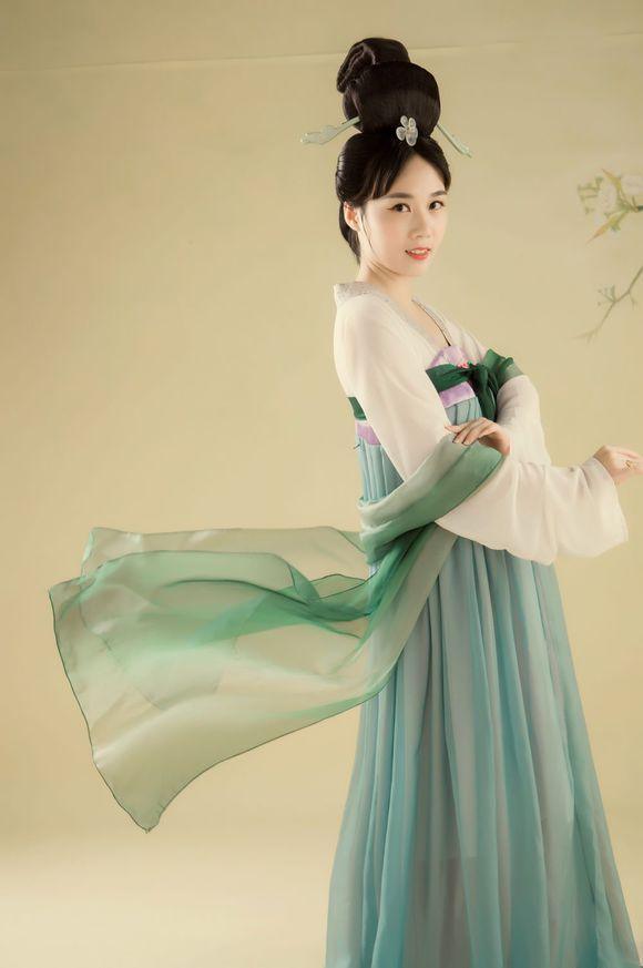 สาวจีนถ่ายแบบ เซ็กซี่ part 217