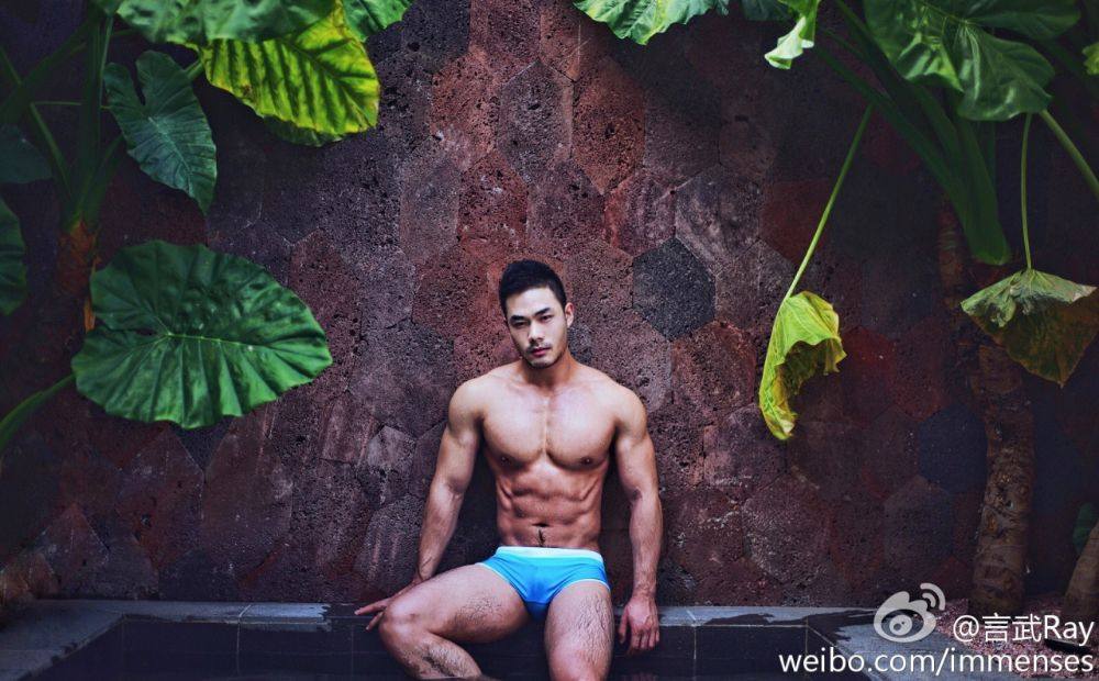 Sexy Guy 32