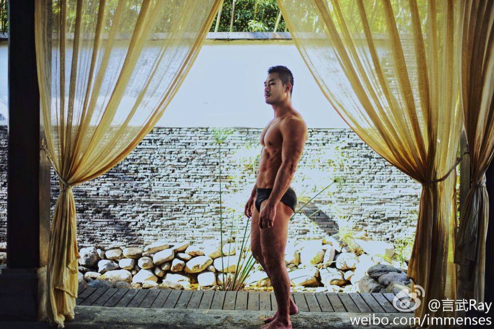 Sexy Guy 32