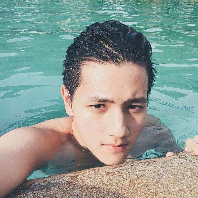 พระปิ่นทอง VS พระปิ่นแก้ว พ่อลูกใครหล่อเซ็กซี่กว่ากันเอ่ย ??