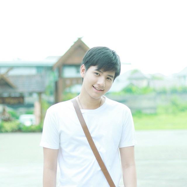 พระปิ่นทอง VS พระปิ่นแก้ว พ่อลูกใครหล่อเซ็กซี่กว่ากันเอ่ย ??