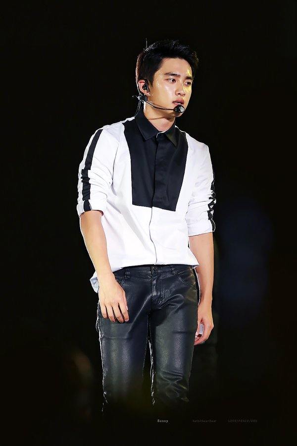 คยองซู Exo ตี๋หล่อแซ่บหน้าใส