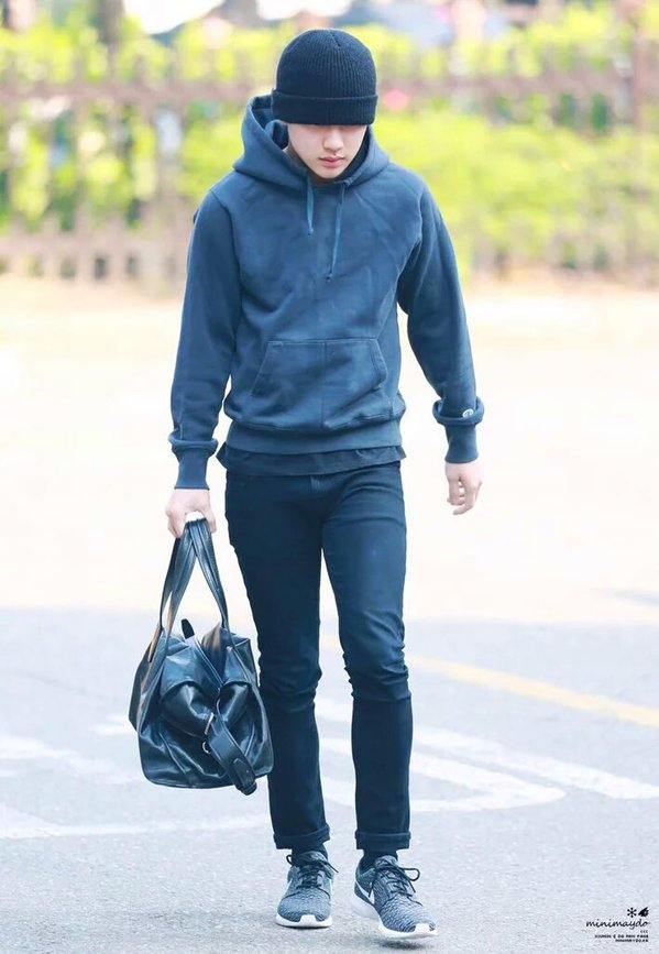 คยองซู Exo ตี๋หล่อแซ่บหน้าใส