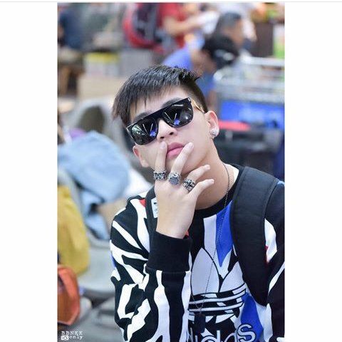 แบงค์ ธีวรา หนุ่มน้อยหล่อใหญ่โตเกินวัย 15 ปี