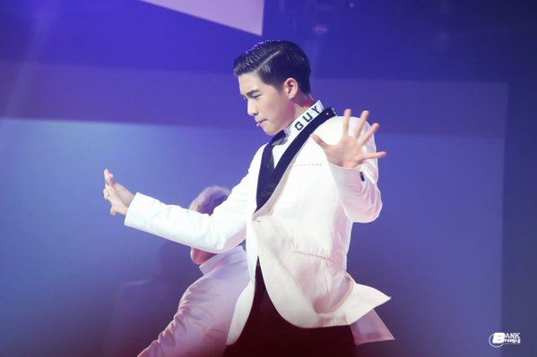แบงค์ ธีวรา หนุ่มน้อยหล่อใหญ่โตเกินวัย 15 ปี