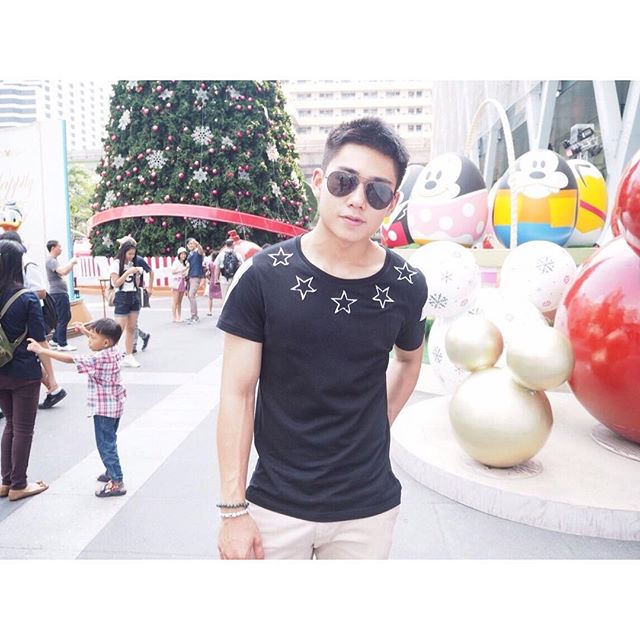 ปาล์ม พระเอกหนัง Sweet Boy สลัดผ้าโชว์ข้าวหลามตุง..หล่อใสน่ารักแซ่บเวอร์!!