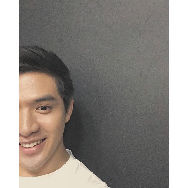 แชร์เต็มหน้าฟีด!!! BU Cute Boy น่ารัก เฟี้ยวฟ้าวมะพร้าวแก้ว