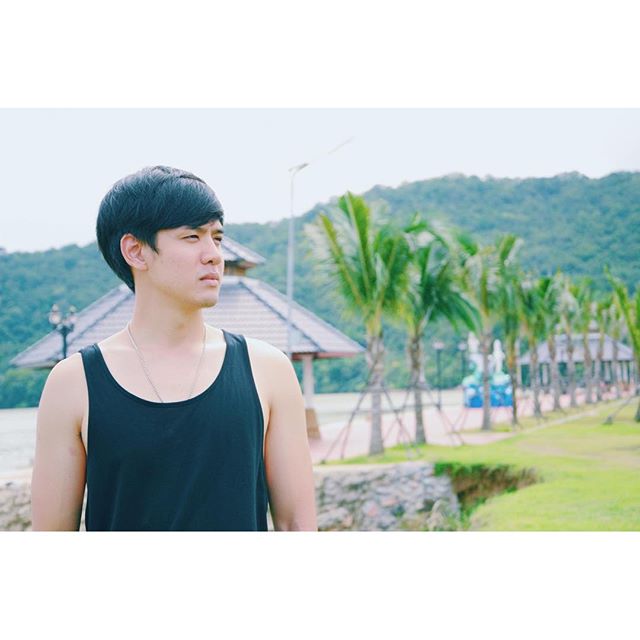 แชร์เต็มหน้าฟีด!!! BU Cute Boy น่ารัก เฟี้ยวฟ้าวมะพร้าวแก้ว