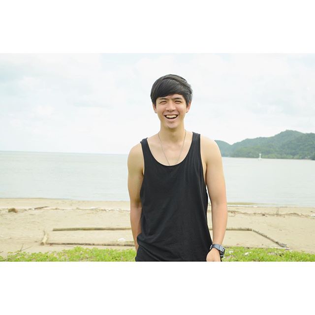 แชร์เต็มหน้าฟีด!!! BU Cute Boy น่ารัก เฟี้ยวฟ้าวมะพร้าวแก้ว