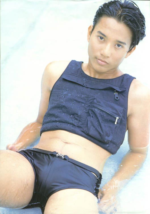 ตุ้ยAF3 เคยถอดโชว์หวิวด้วย ใหญ่ตุงไม่เบาเลยนะ!!