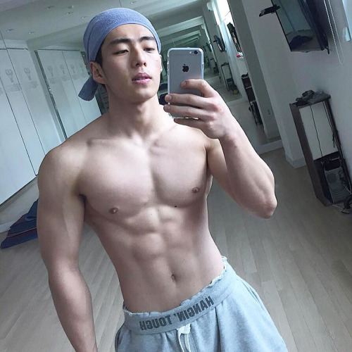พาเหรดผู้ชาย
