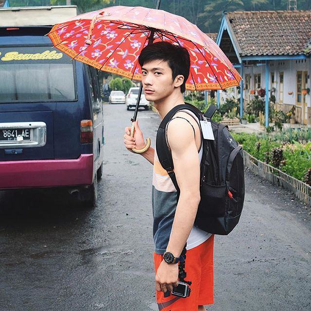 หล่อ ใส ล่ำ IG@iknotus