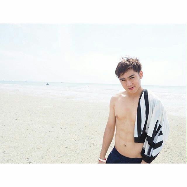 ส่อง IG ผู้ชายแซ่บ 2016