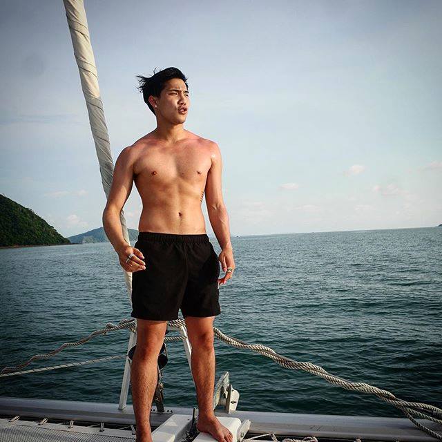 นิสิต....หรือว่านายแบบนี้