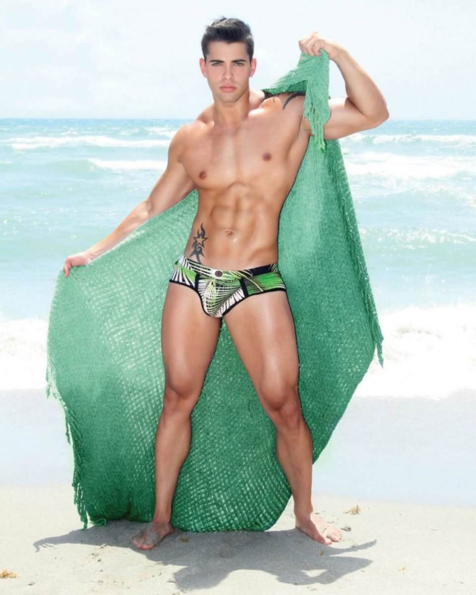 Hot guy in underwear 98