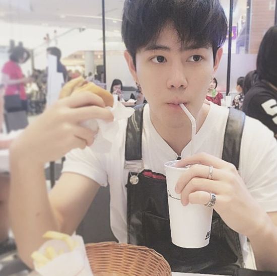 แซ่บแน่ๆ งานนี้!! เพชร เผ่าเพชร ผู้ชายแท้ๆ แมนๆ รับบทนางเอก เป็นตุ๊ดใน"ไดอารี่ตุ๊ดซี่ส์"