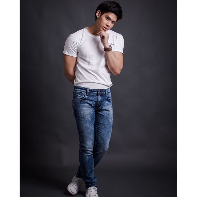 เจมส์ สุดแซ่บ