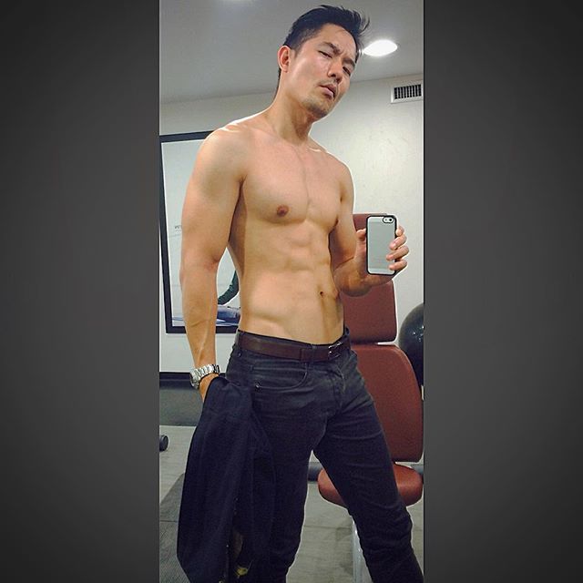 พี่เอ็กส์ ปิยะ ยิ่งนานยิ่งแซ่บ