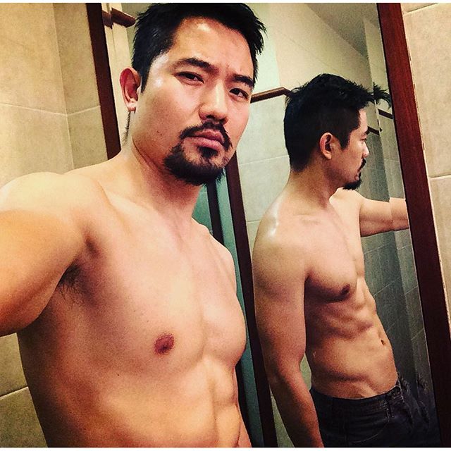 พี่เอ็กส์ ปิยะ ยิ่งนานยิ่งแซ่บ