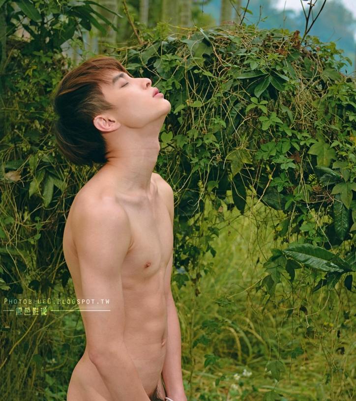 ตี๋ขาวใสฟินเวอร์