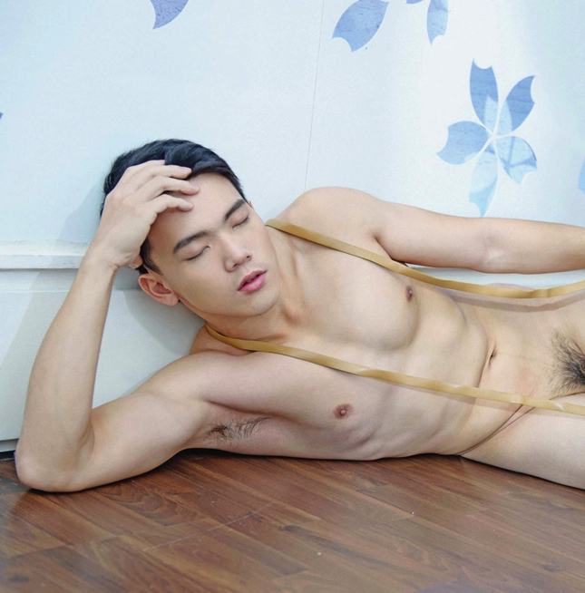 หล่อ ล่ำ ใหญ่