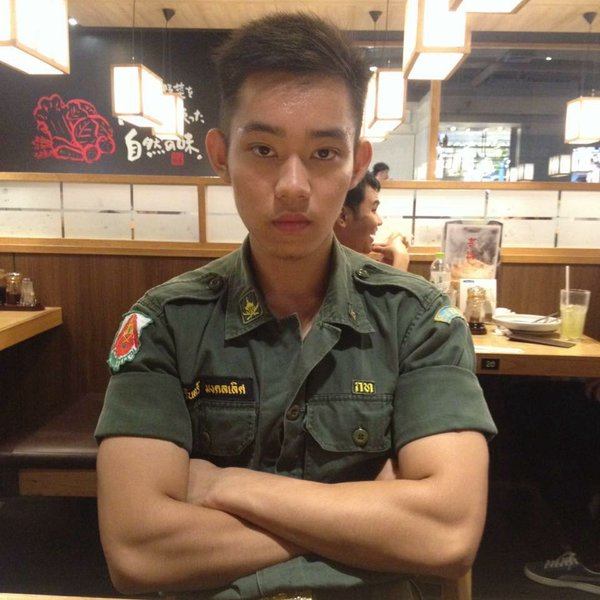คัดมาพิเศษ ร.ด.เด็กไทย หล่อๆ  แซ่บเวอร์!!