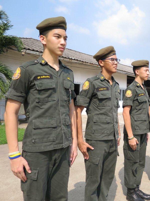คัดมาพิเศษ ร.ด.เด็กไทย หล่อๆ  แซ่บเวอร์!!