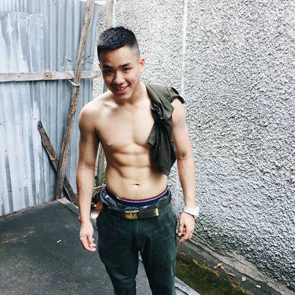คัดมาพิเศษ ร.ด.เด็กไทย หล่อๆ  แซ่บเวอร์!!